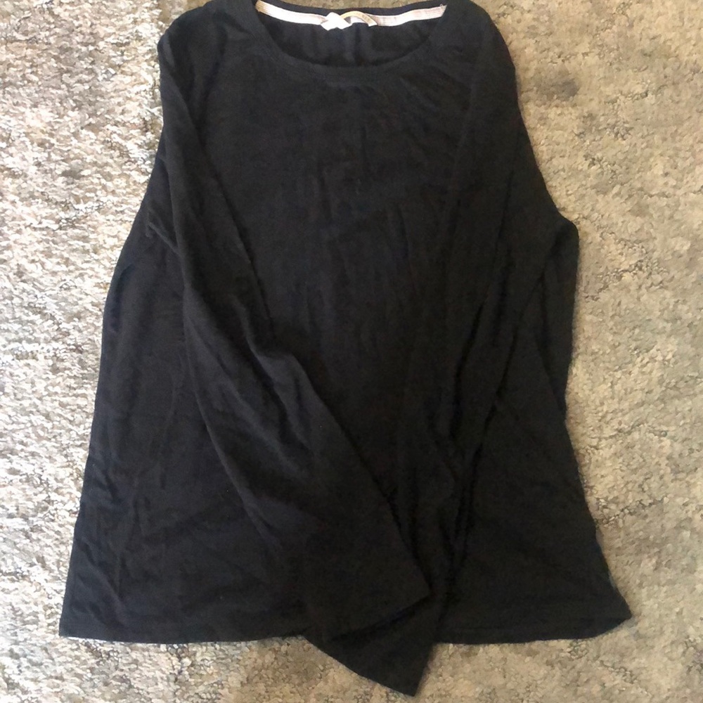 Black VS Long Sleeve T